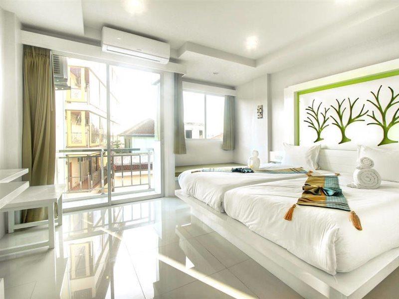 The Silk Hill Hotel Patong Exterior foto