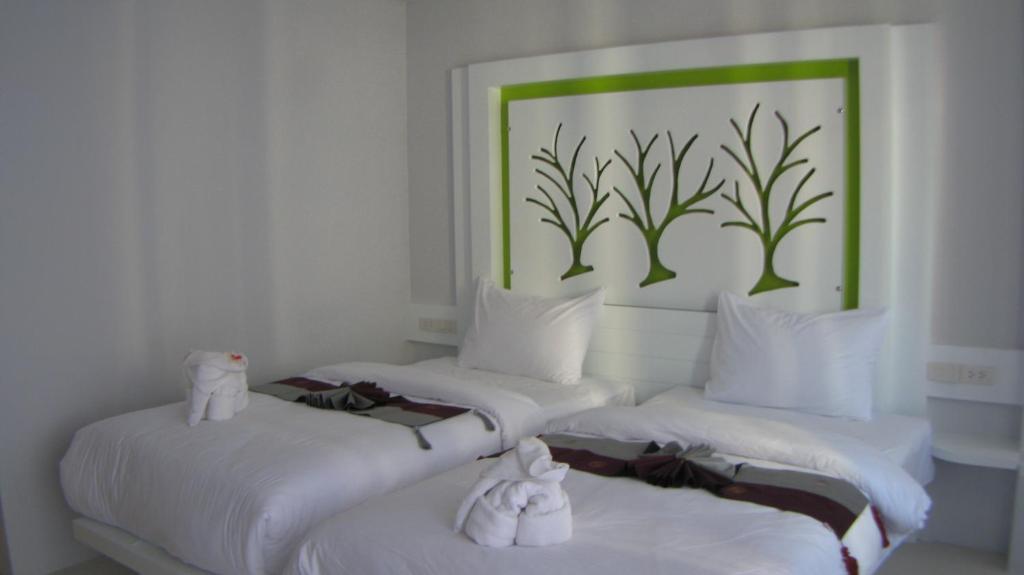 The Silk Hill Hotel Patong Habitación foto