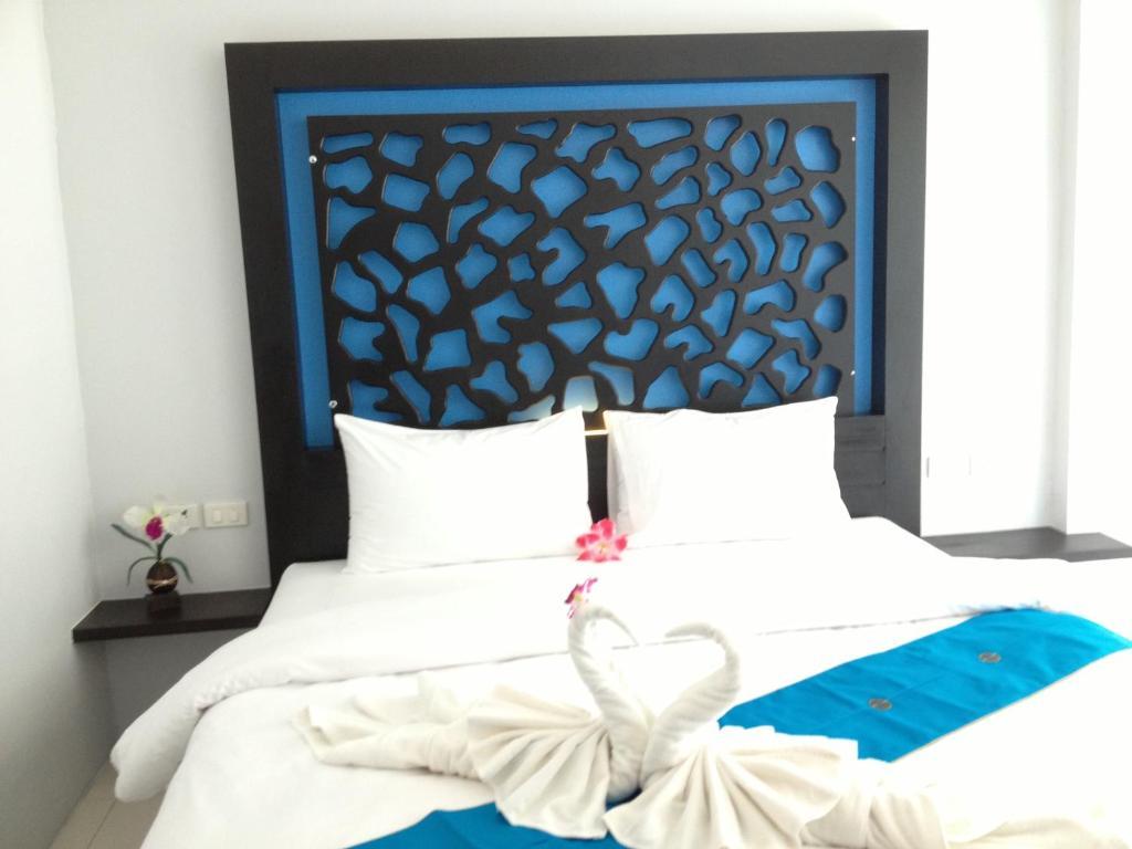 The Silk Hill Hotel Patong Habitación foto
